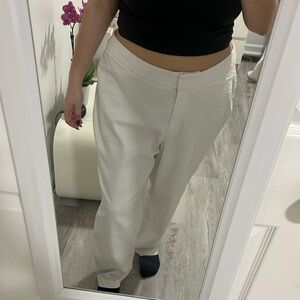 roz & ali white trousers